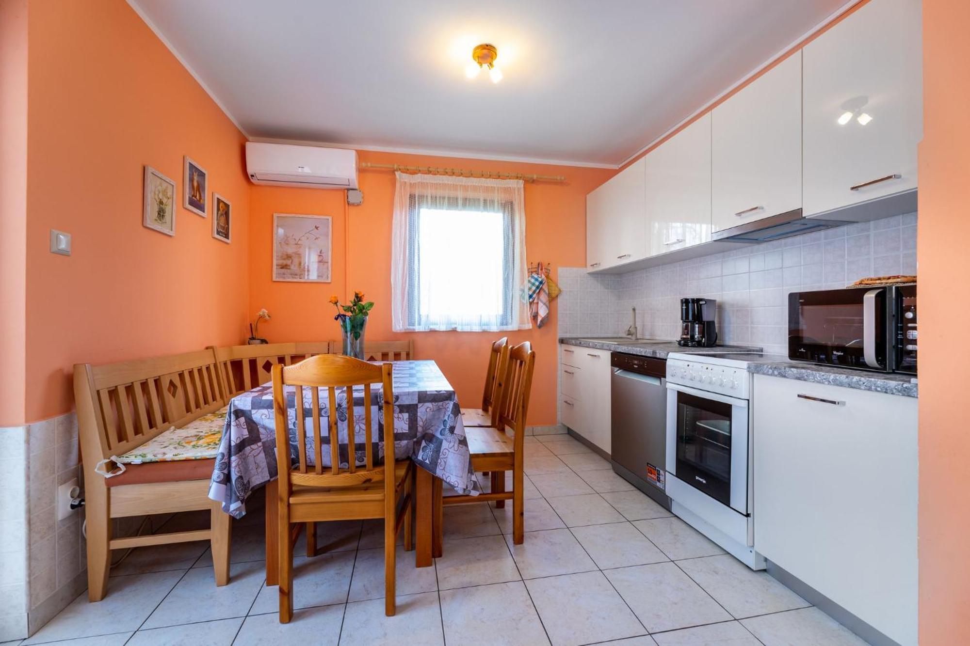 Marina Apartment บัชกา ภายนอก รูปภาพ