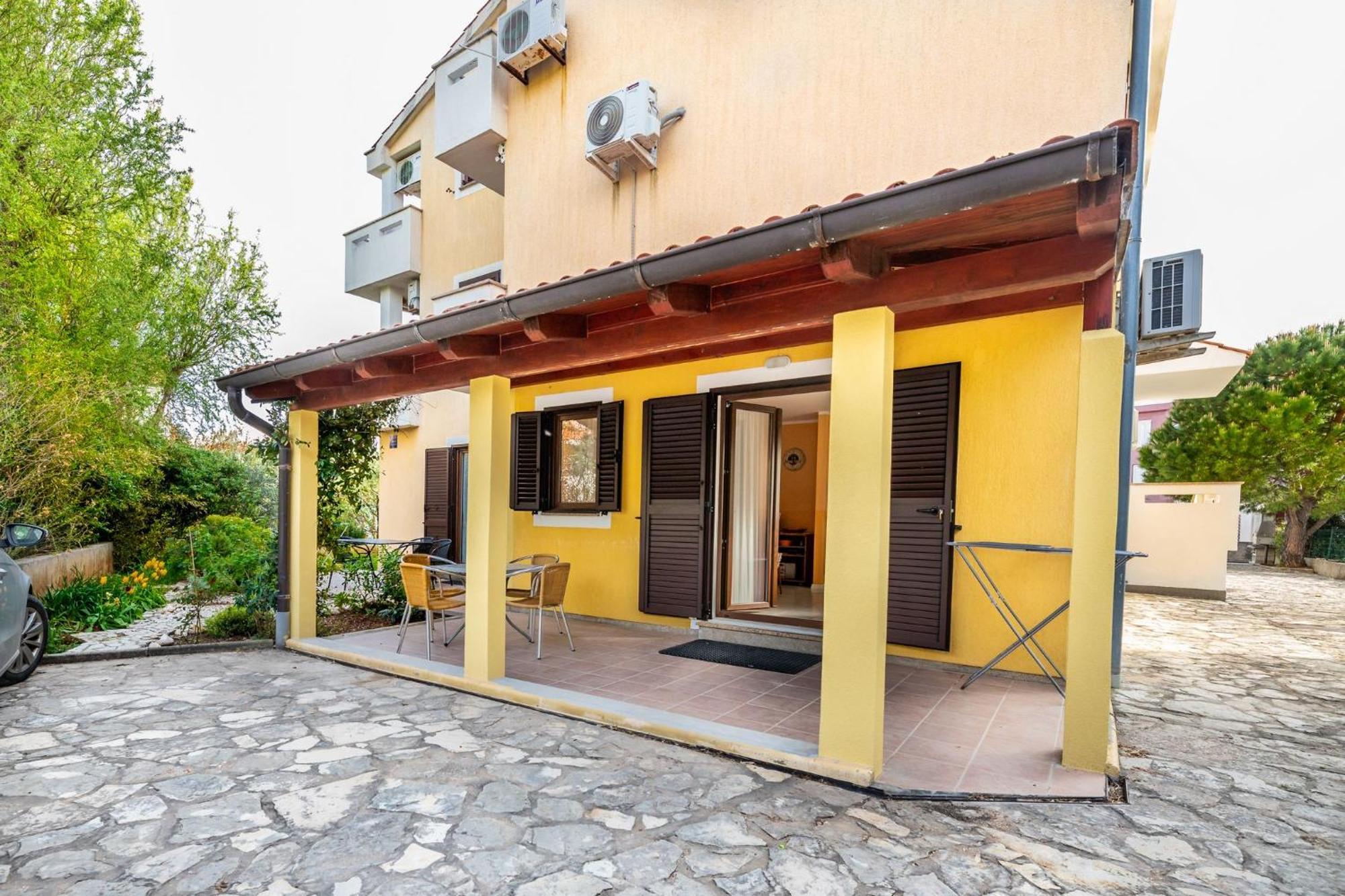 Marina Apartment บัชกา ภายนอก รูปภาพ